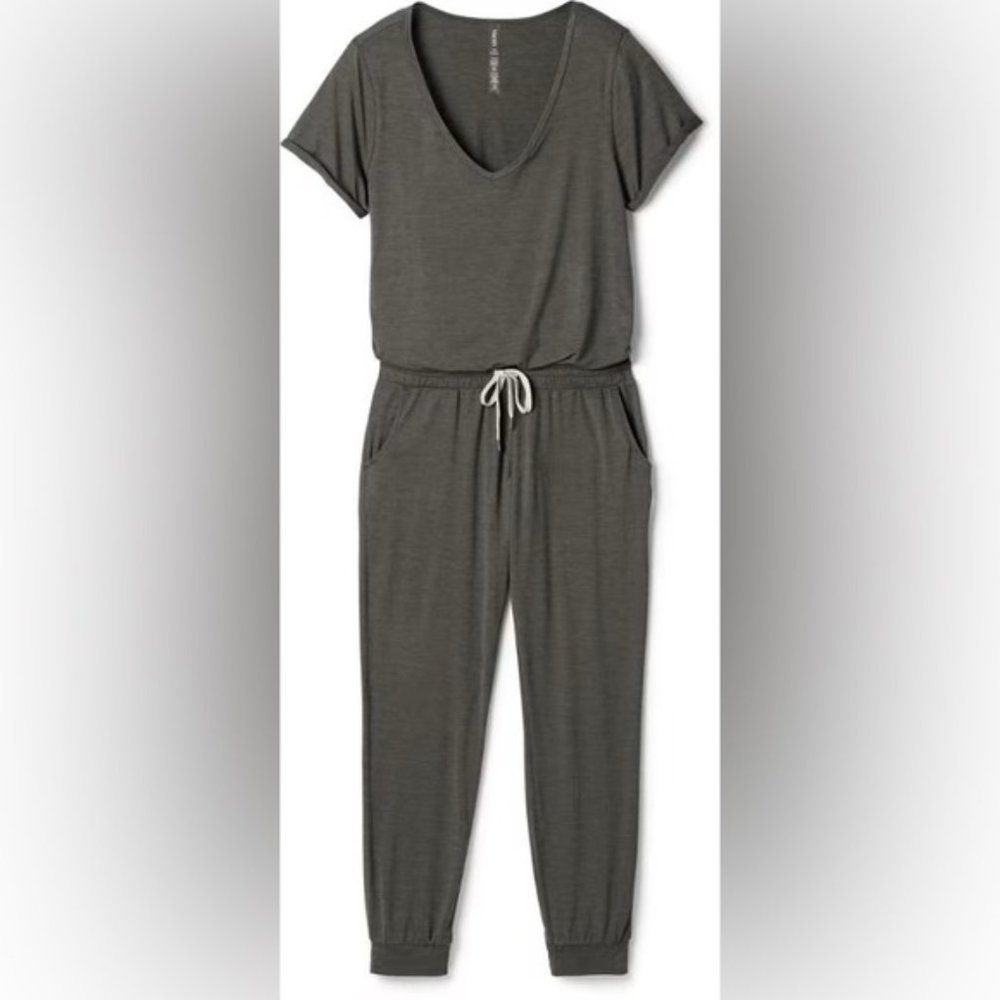 Vuori All Day Jumpsuit Olive Green
